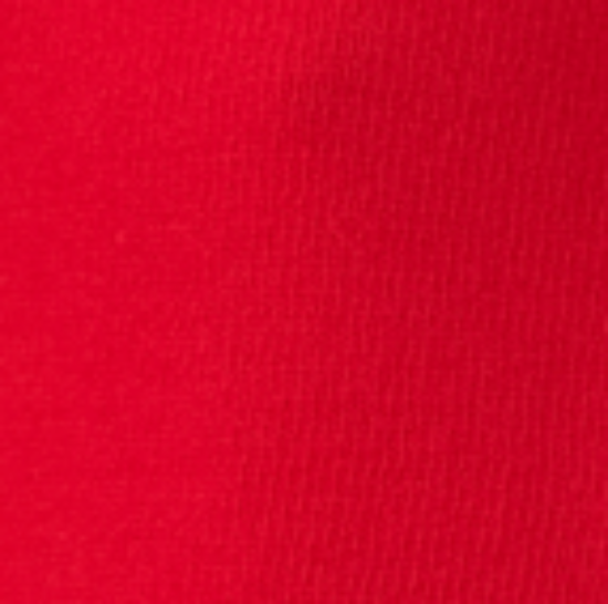 Primer plano of vibrant red textura de punto from a cashmere blend dress