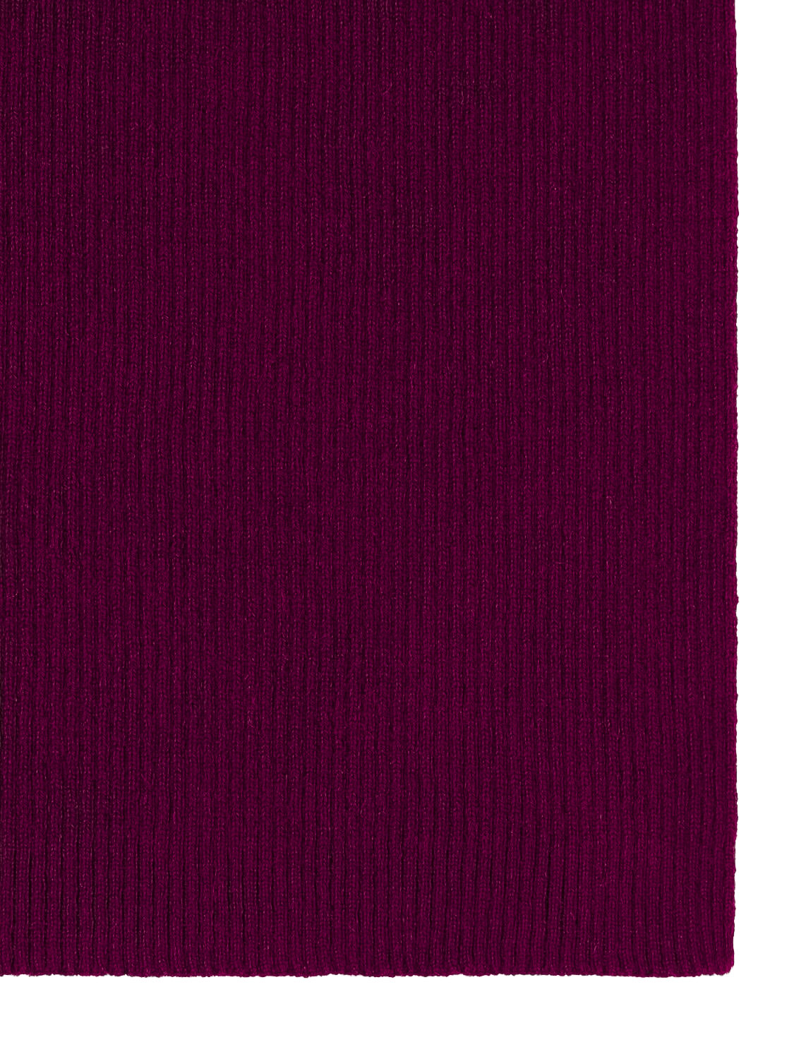 Primo piano di texture in maglia a coste magenta intenso
