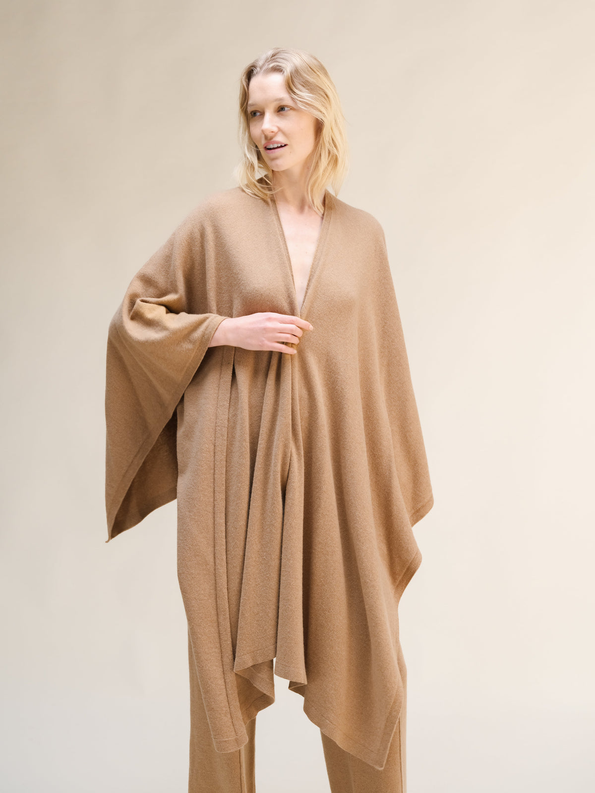 Maxi mantella in misto cashmere