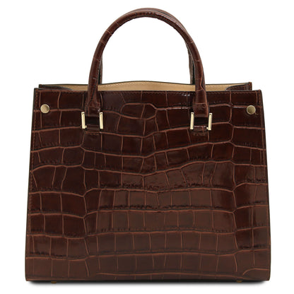 Croque - Croc print leather tote handbag | TL142504 in dark brown glossy Italian embossed leather with asa superiors and herrajes dorados sobre fondo blanco