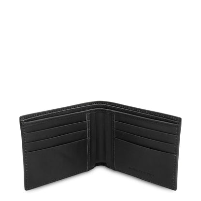 Aperto matte nero leather portafoglio bifold con scomparti per carte on both sides e a tasca centrale