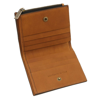 Cuoio leather men's wallet aperta per mostrare scomparti per carte e a tasca con zip, hemade in Italy.