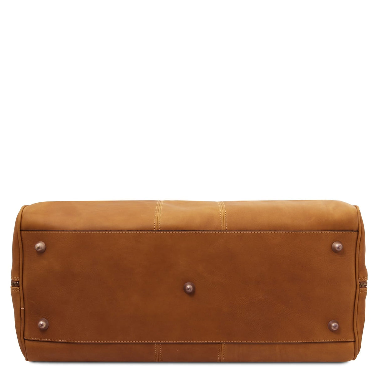Vista inferior of Lisbona Travel Leather Duffle bag large size in cuero with metal studs.