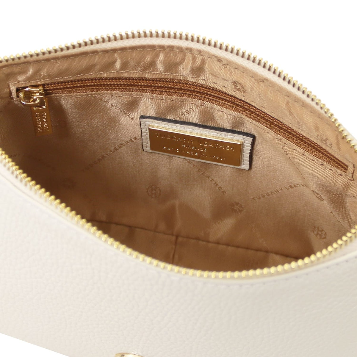 Cuoio interior of Parfait leather clutch con tasca con zip e gold bre plaque